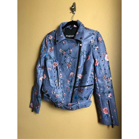 Desigual Women’s Nassau Faux Leather Floral Embroidered Biker Jacket SZ 36 - Picture 3 of 16